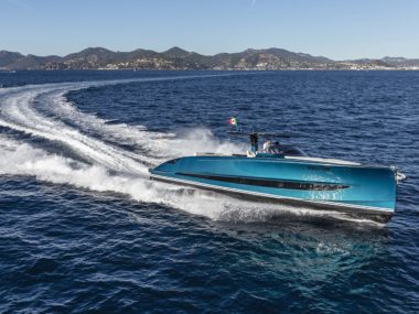 OPEN 48 Solaris Power